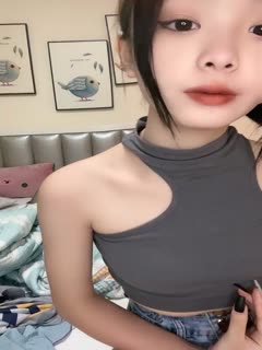 南宁18岁表妹-梦涵❤️：跳蛋肉棒插完~下面好难受，一定要哥哥真JB插进去，享受真正的零距离高潮性啪，操出白浆！第01集